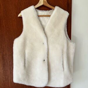 Honeydove Vintage vest